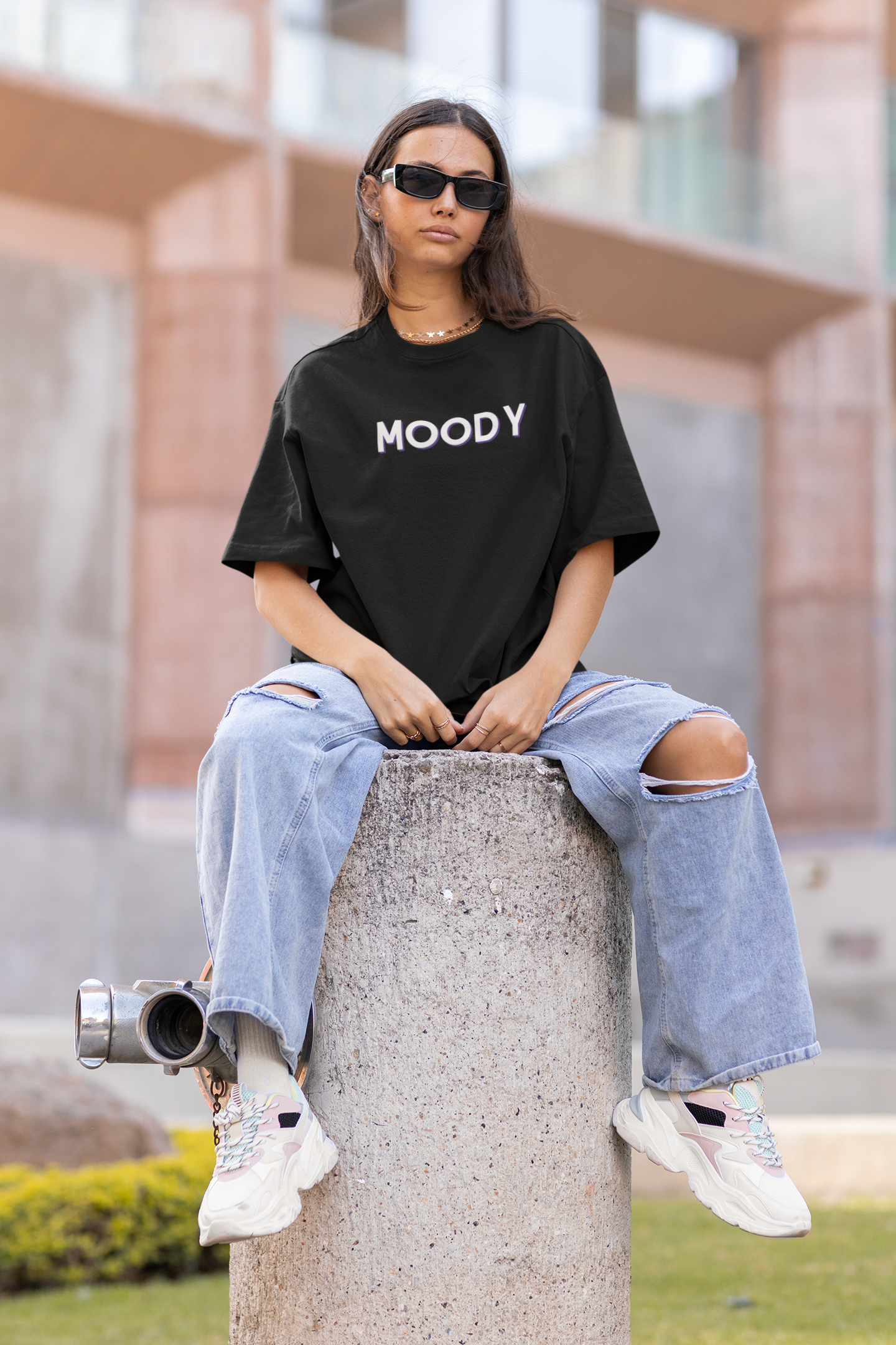 MOODY ON BLACK