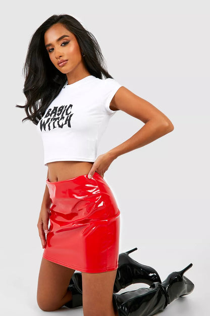 BASIC WITCH CROP TEE