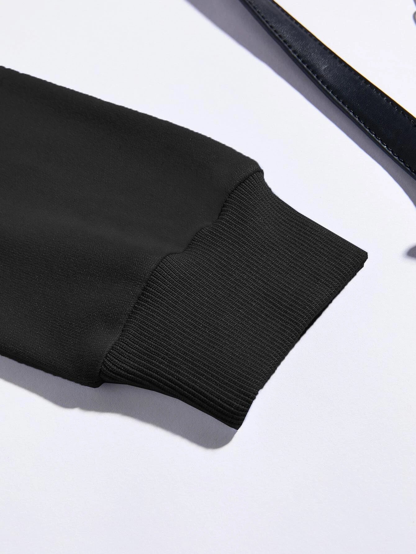 BASIC BLACK OVERSIZED HOODIE