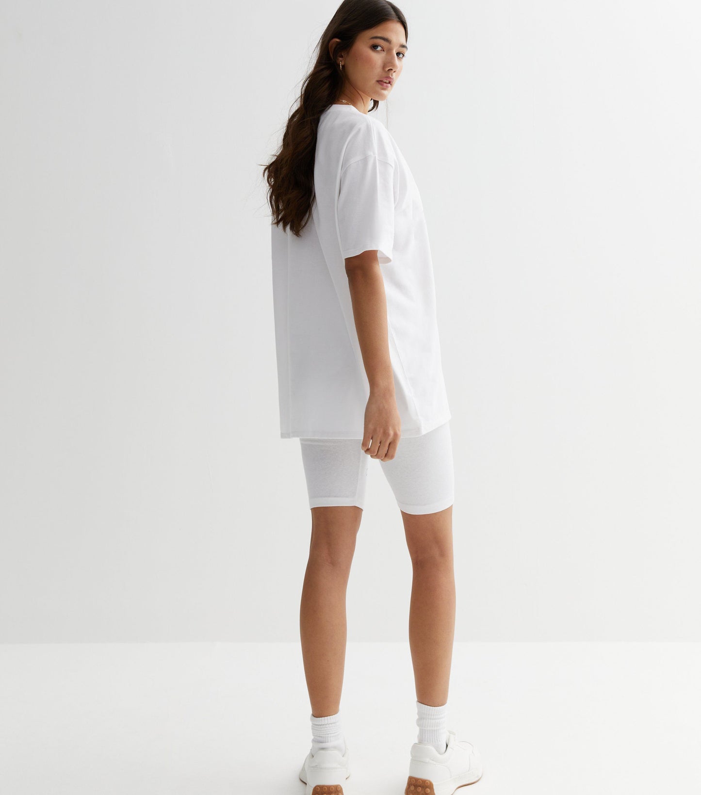 BARBIE WHITE TEE